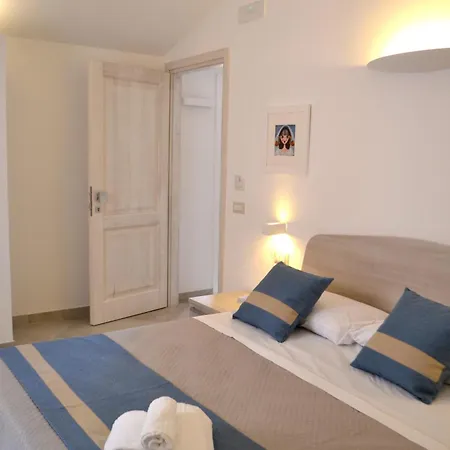 Domo E Sorres Penzion Olbia