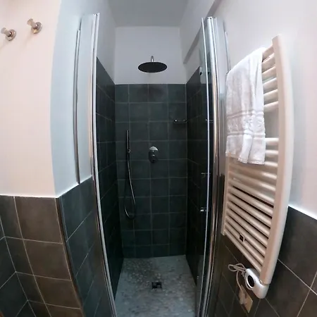 Domo E Sorres Penzion Olbia