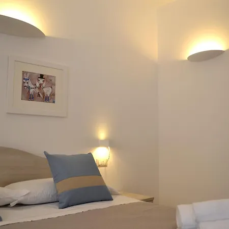 Domo E Sorres Guest house 3*