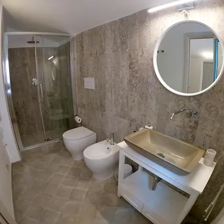 Guest house Domo E Sorres 3*